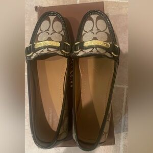 Coach Felisha Signature C Loafers/Flats